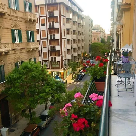 Appartamento Luminosissimo Nel Centro Di