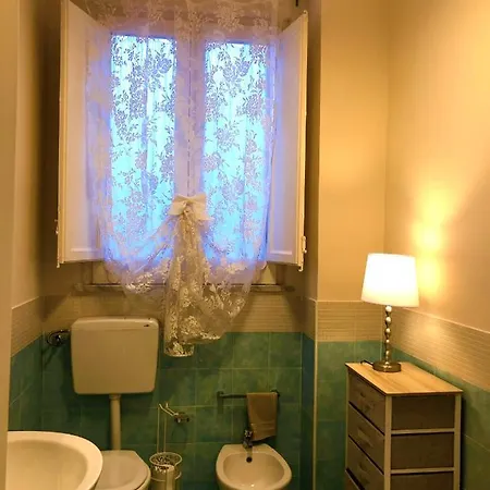 Luminosissimo Nel Centro Di Appartamento *